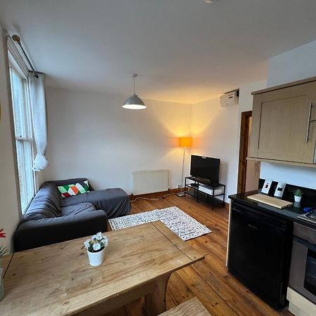 Lovely 1 Bedroom Flat In Lodnon London Exterior photo