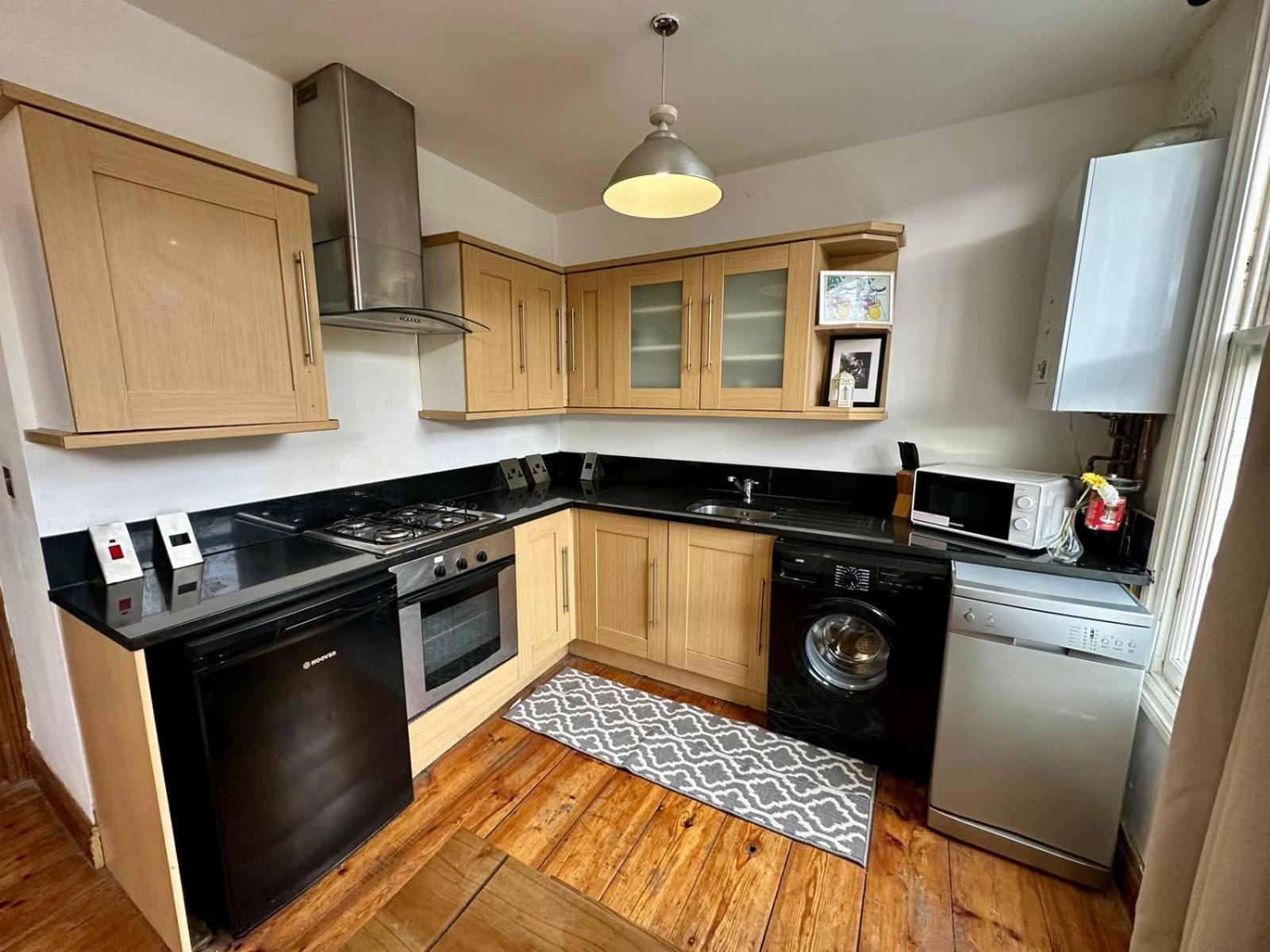 Lovely 1 Bedroom Flat In Lodnon London Exterior photo